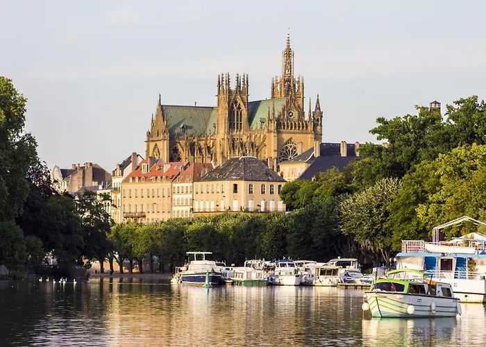 Apartmán ☆ Mise Au ☆ Confort ☆ Netflix ☆ *